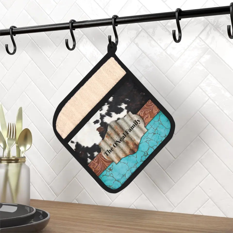 🌵 Personalized Turquoise Western Print Pot Holder: Rustic Elegance for Your Kitchen! 🐮